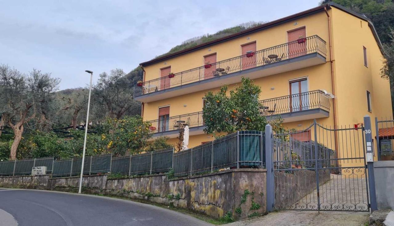 Rita Home B&B Sorrento Bagian luar foto